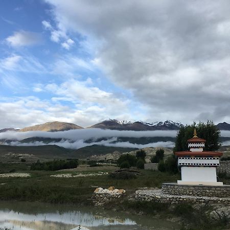 Royal Mustang Resort Nambo Bagian luar foto