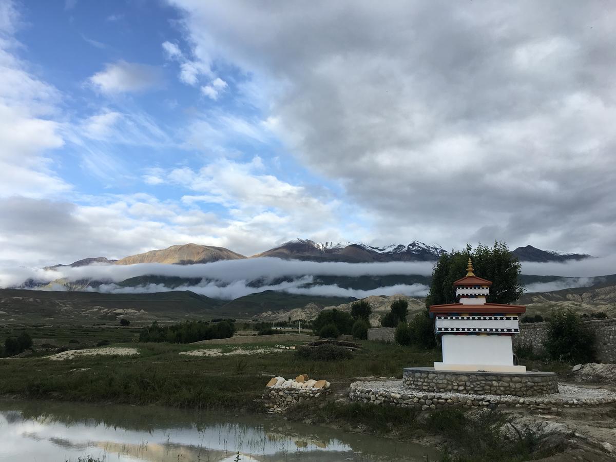 Royal Mustang Resort Nambo Bagian luar foto