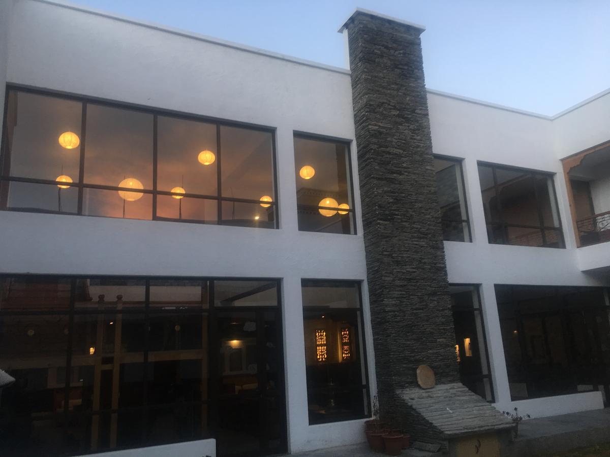 Royal Mustang Resort Nambo Bagian luar foto